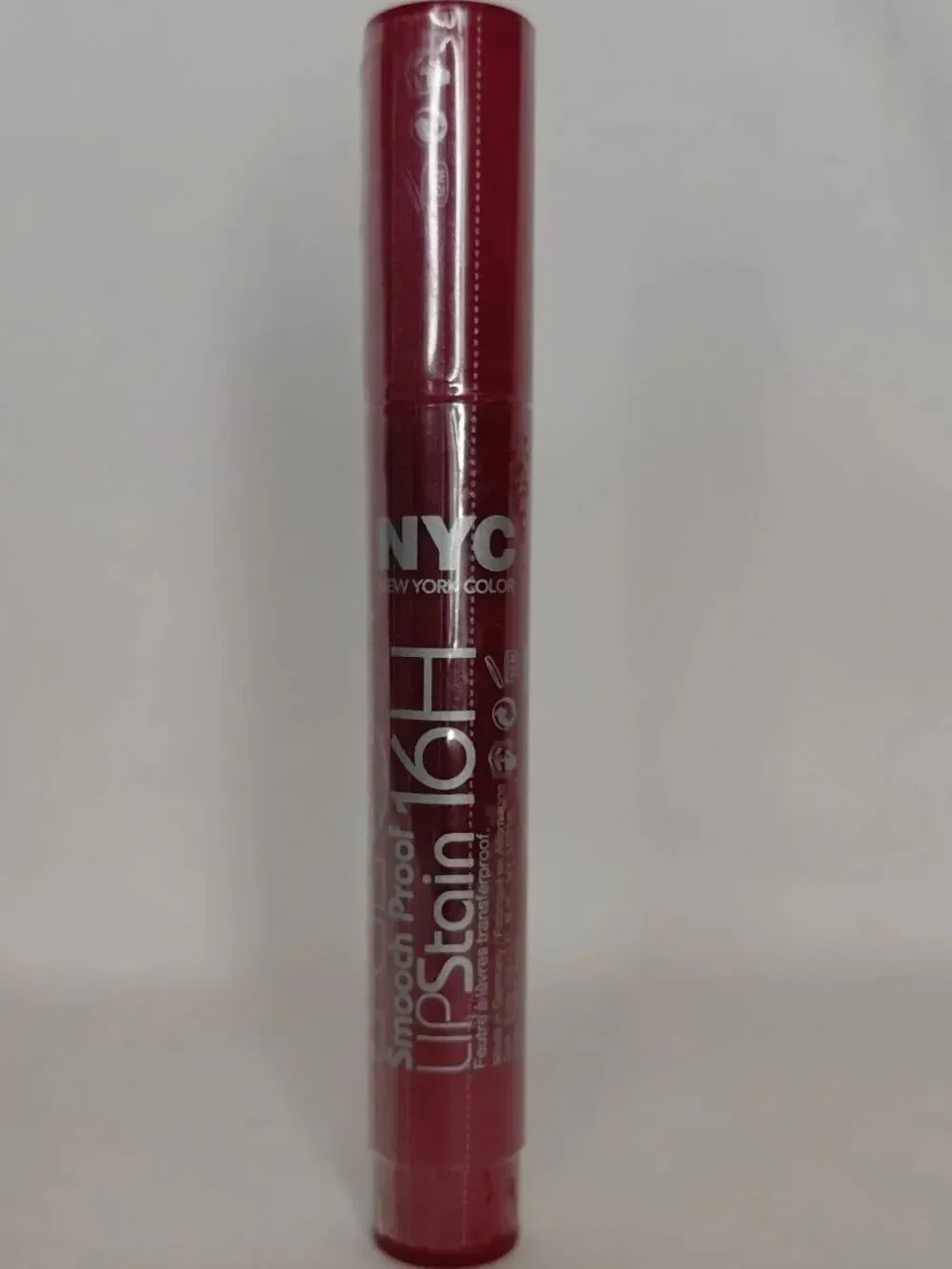 NYC (New York Color) - Smooch Proof 16 Hour Lip Stain - 498 Berry Long Time